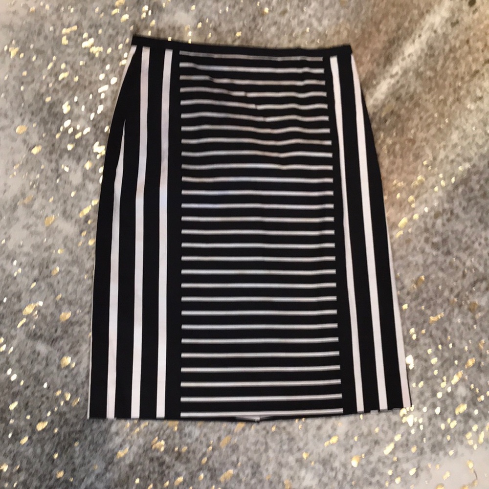 JCrew - size 6 pencil skirt
